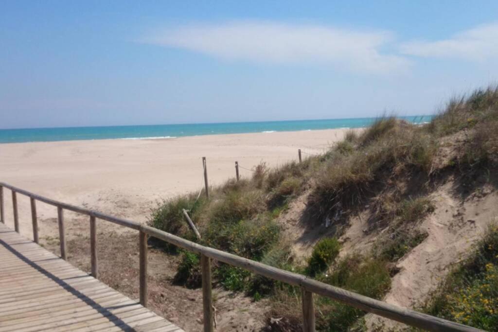 Uim Mediterraneo Poeta 5 Wifi Sagunto المظهر الخارجي الصورة